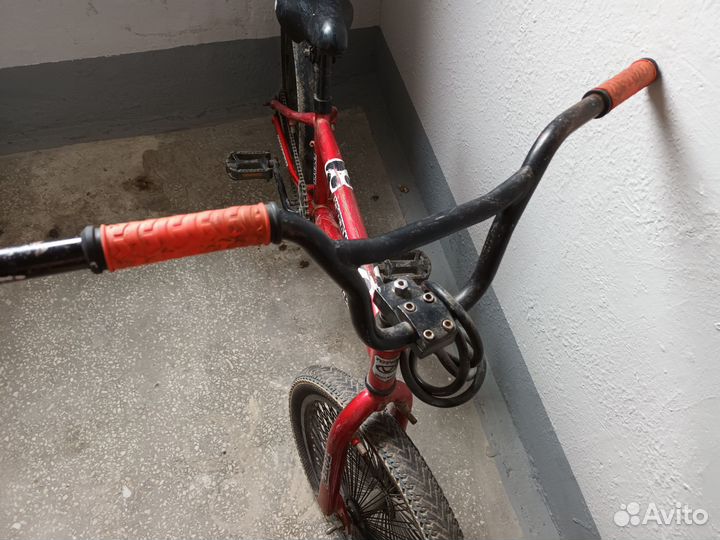 Трюковой велосипед бмх