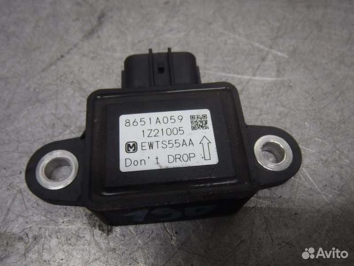 Датчик курсовой устойчивости Mitsubishi Pajero