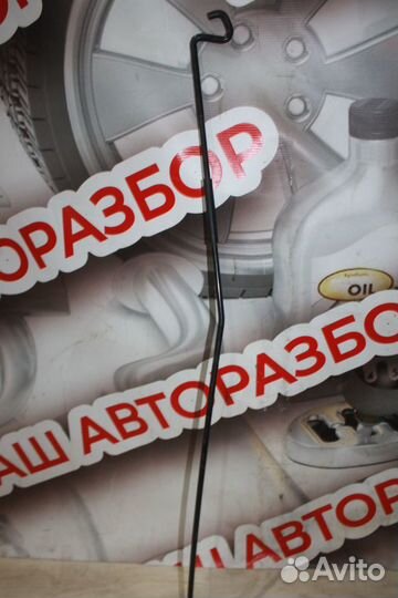 Держатель капота nissan juke f 15