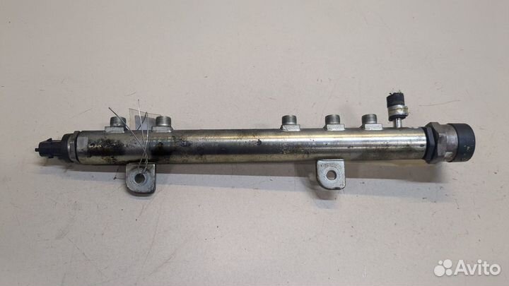 Рампа топливная Opel Corsa D