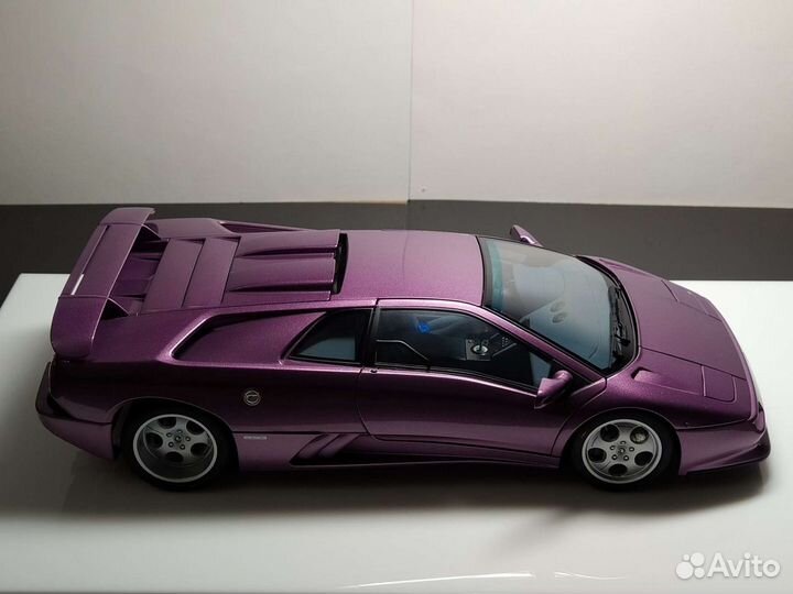 Autoart 1/18 Lamborghini Diablo SE30 Jota, Viola