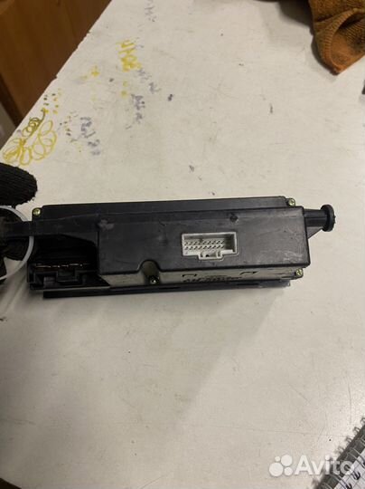 Блок управления отопителем Nissan Almera classic