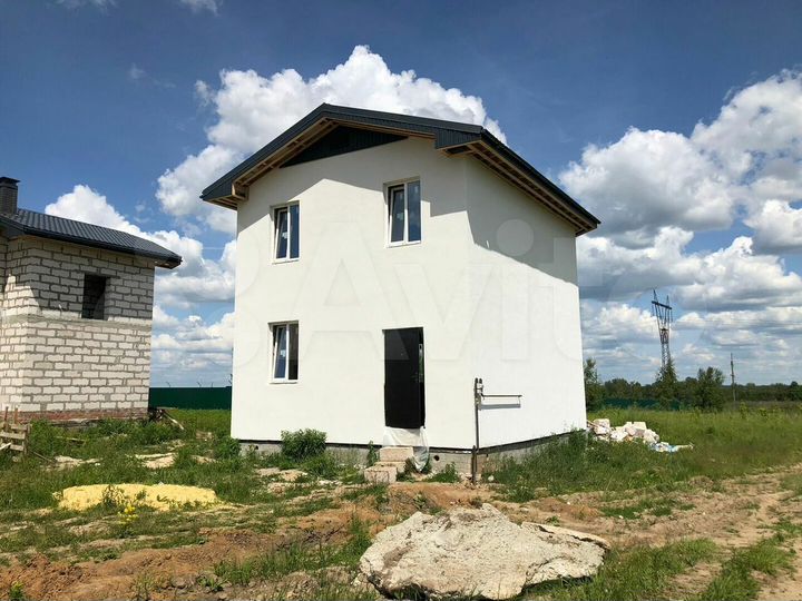 Дом 90 м² на участке 4 сот.