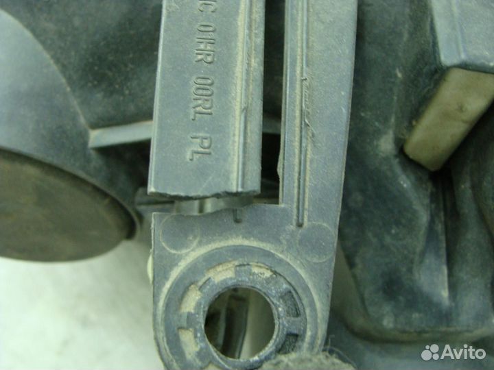 Фара правая Renault Duster