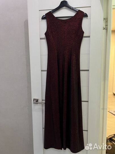 Платье вечернее женское черное красное