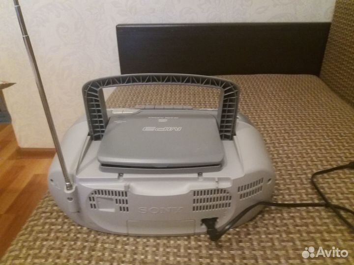 Магнитофон 