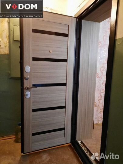 Железная дверь