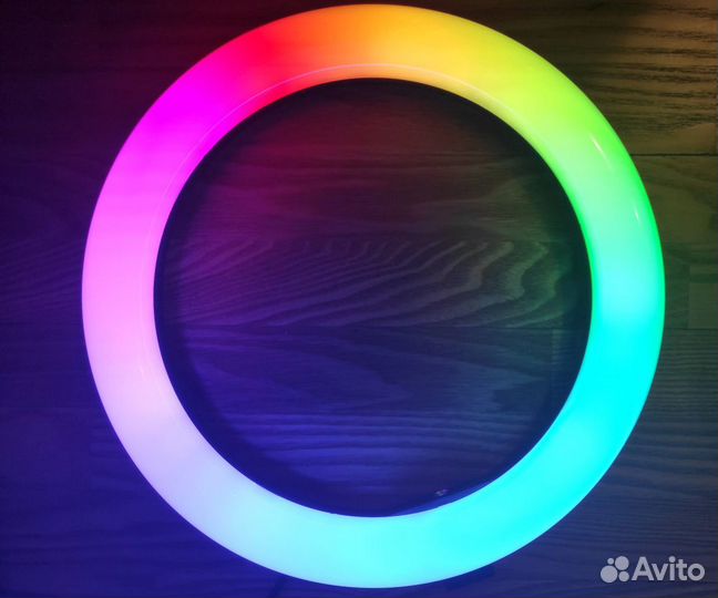 Кольцевая лампа Новая 20 см