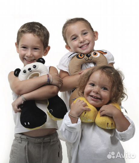 Подушка для путешествий детская