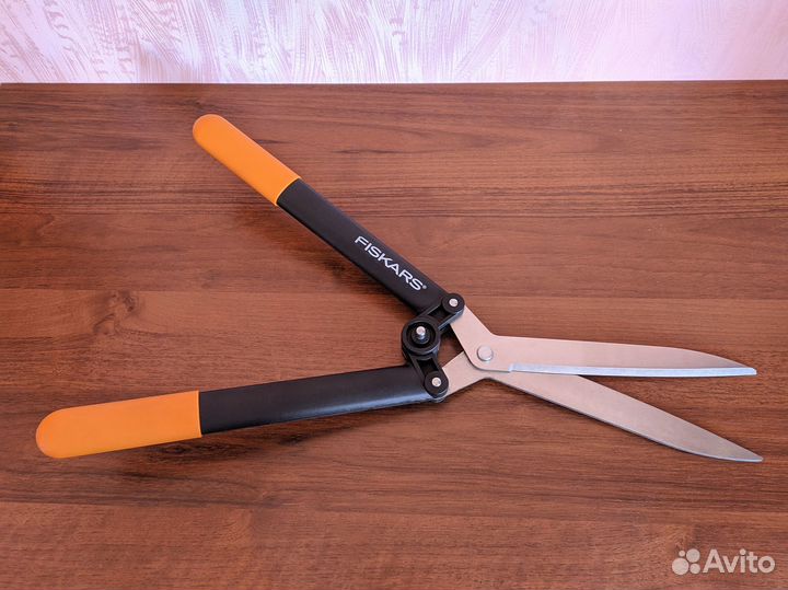 Ножницы садовые fiskars