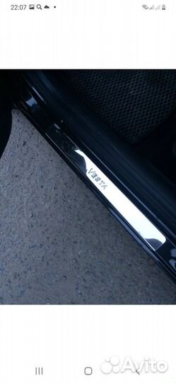 Накладки на пороги хром