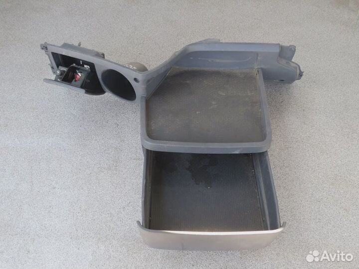 1728516 Багажный отсек нижний CR16 Скания