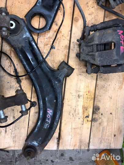 Nissan note рычаг