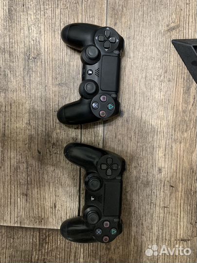 Продам ps4 slim 1tb