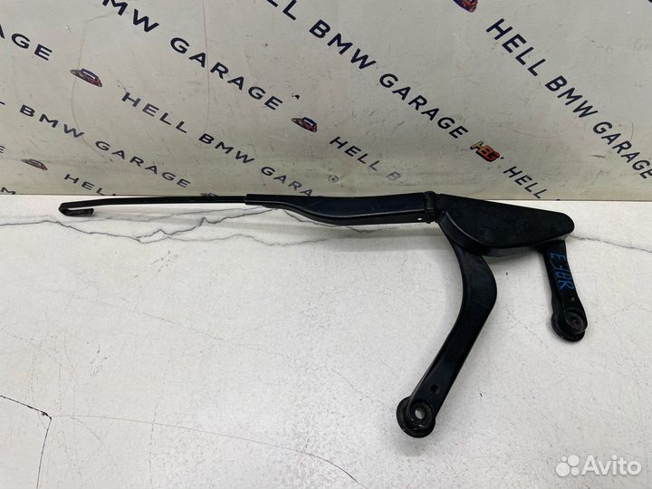 Поводок дворника правый Bmw E38