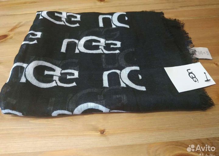 Новый женский шарф UGG