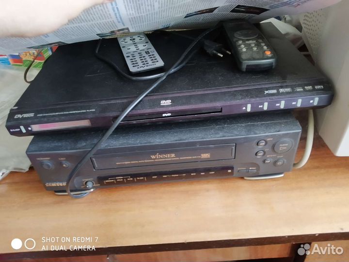 Видеомагнитофон телевизор и монитор