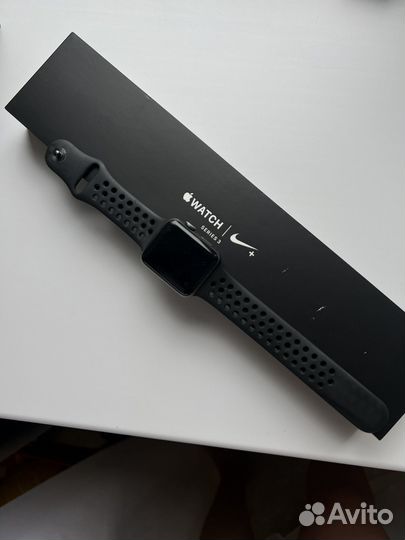 Часы apple watch 3 42mm nike