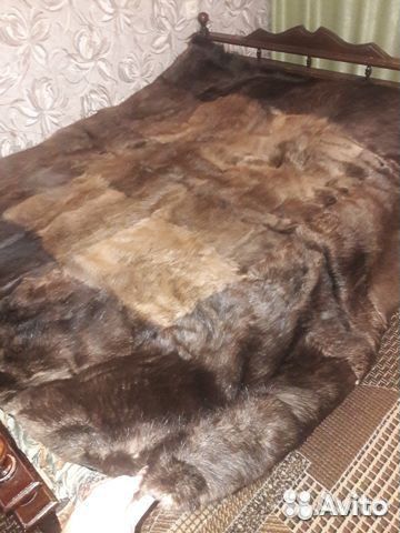 Пледы и покрывало