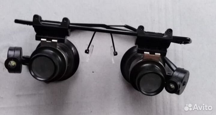 Очки для мелкого ремонта деталей с подсветкой