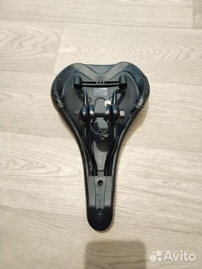 Велосипедное седло stern