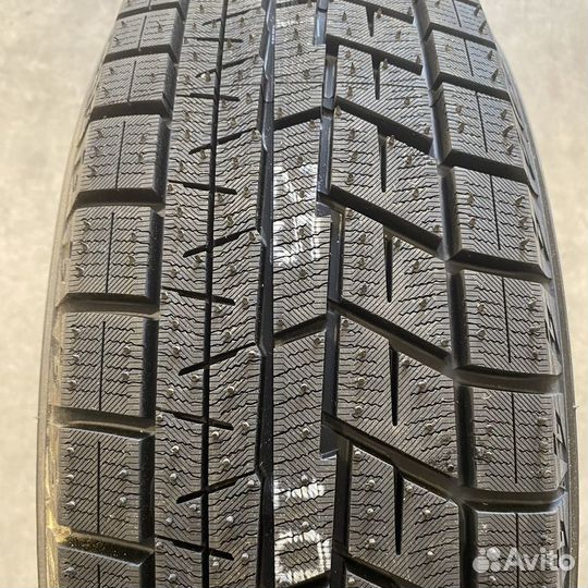 Yokohama Ice Guard IG60 215/45 R17 87Q