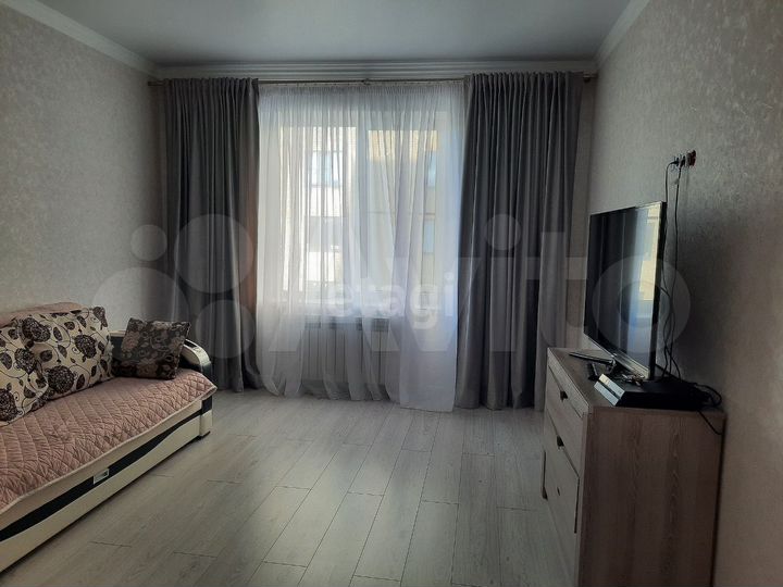 3-к. квартира, 123 м², 4/10 эт.