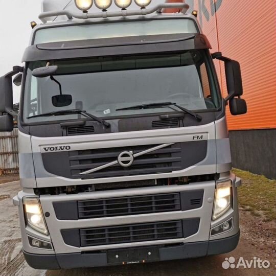 В разборке грузовик Volvo,FM 2008-2013