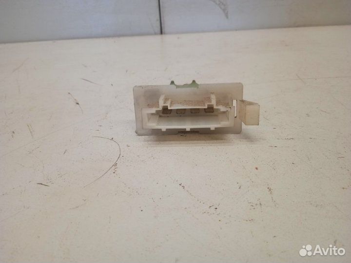 Резистор отопителя Renault Logan 2 1.6 2016