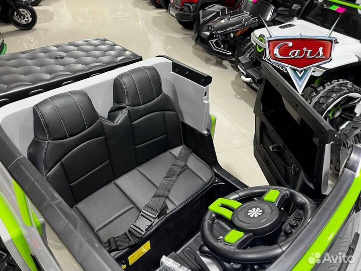 Детский электромобиль Jeep Wrangler II хит продаж