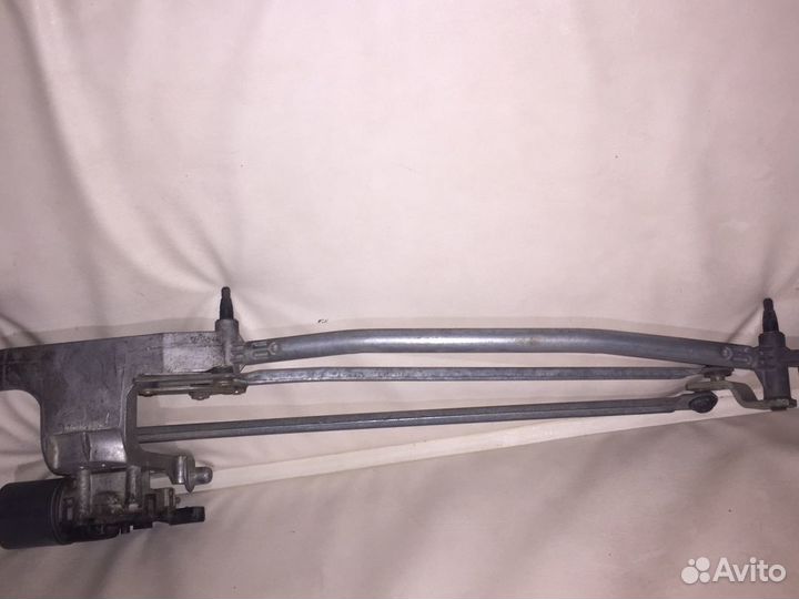 Форд C Max. Трапеция передних дворников