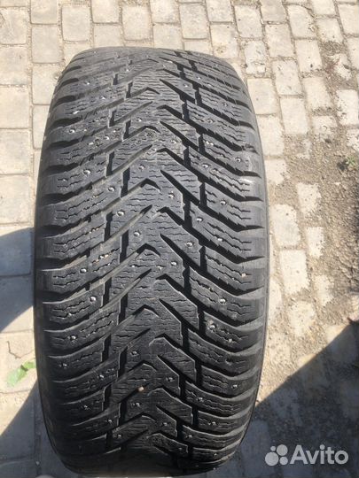 Nokian Tyres Hakkapeliitta 8 255/55 R18