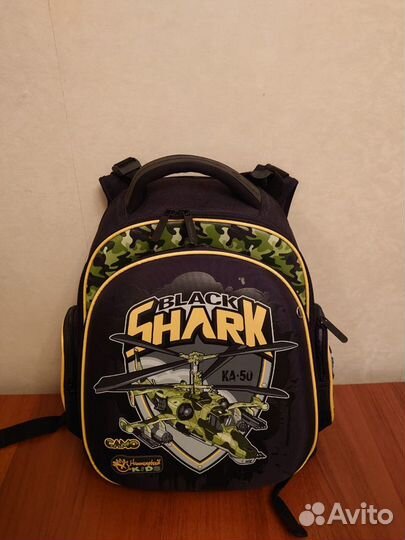 Ранцы, рюкзаки школьные (новые) Hummingbird