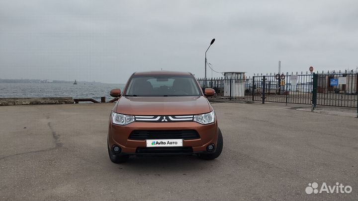 Mitsubishi Outlander 2.0 CVT, 2012, 121 900 км