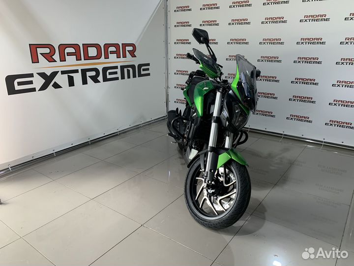 Мотоцикл bajaj Dominar 400