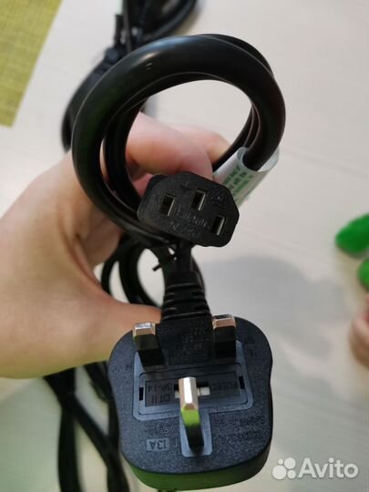 Кабель для монитора