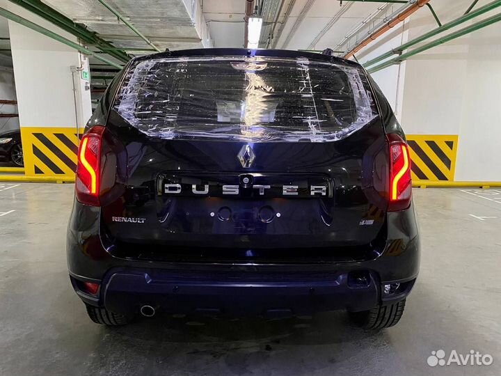 Renault Duster 1.6 МТ, 2018, битый, 39 885 км