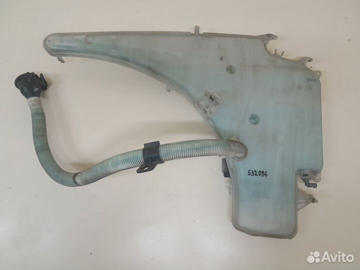 Бачок омывателя лобового стекла BMW 3-series E90/E