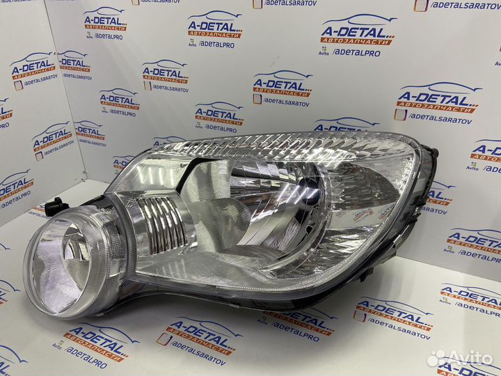 Фара левая Skoda Yeti