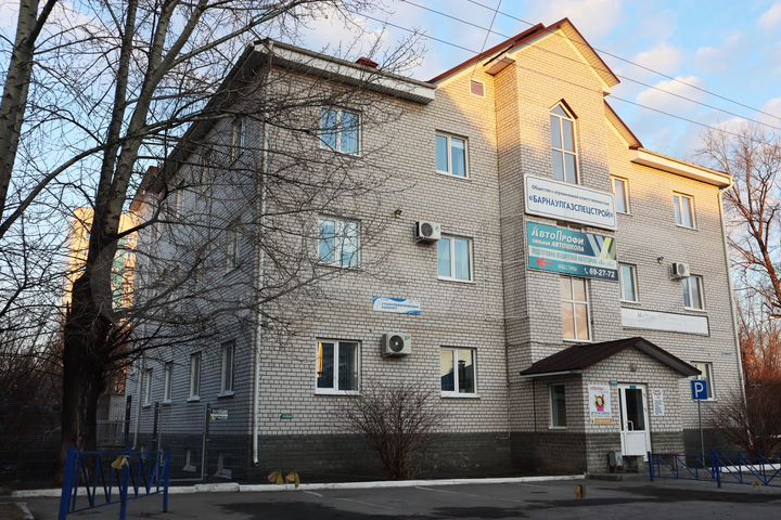 Здание, 895.8 м²