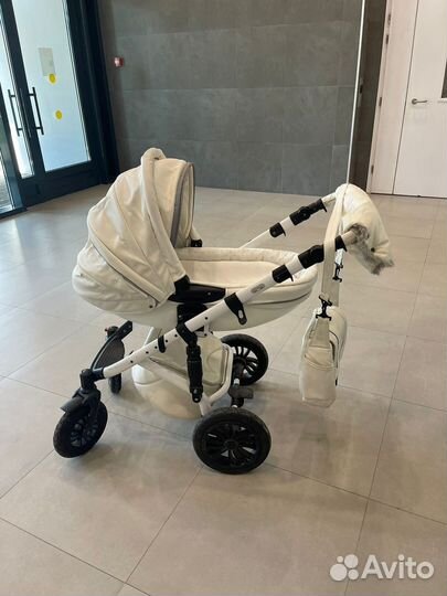 Коляска Vikalex Ferrone