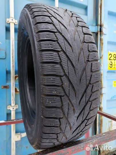 Nokian Tyres Hakkapeliitta R2 SUV 265/65 R17