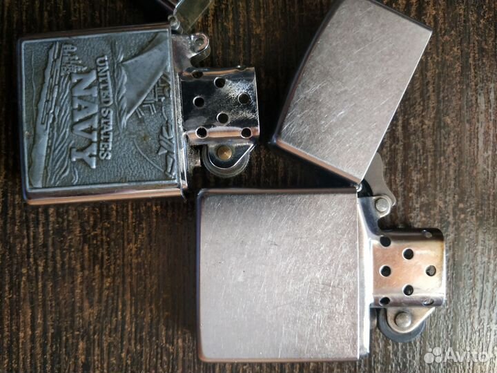 Зажигалка бензиновая zippo. Цена за три зажигалки