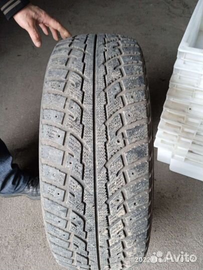 Kumho I'Zen RV Stud KC16 255/65 R17 110