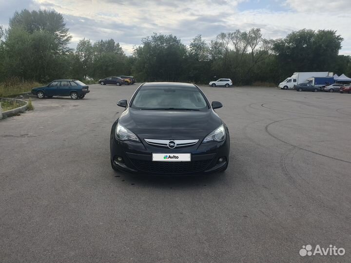 Opel Astra GTC, 2013