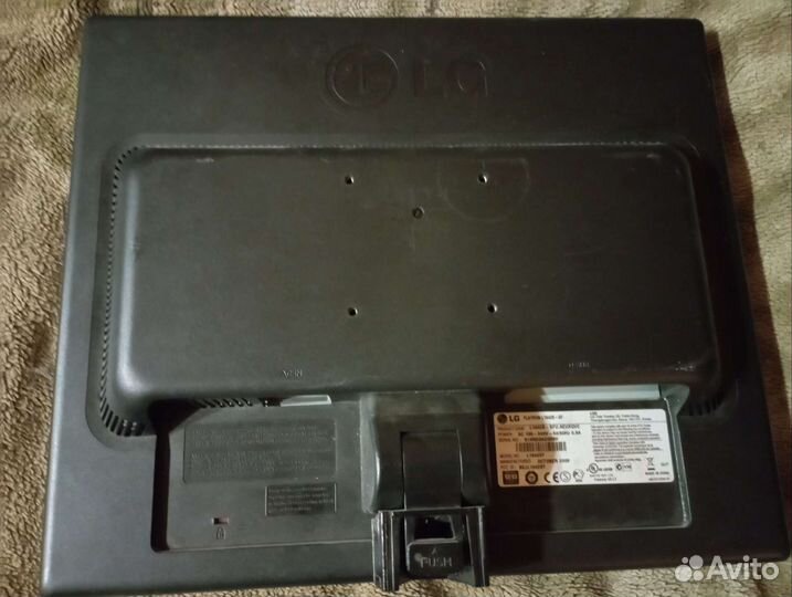 Монитор Samsung