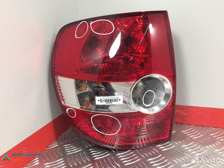 Фонарь задний левый габаритный Volkswagen Fox