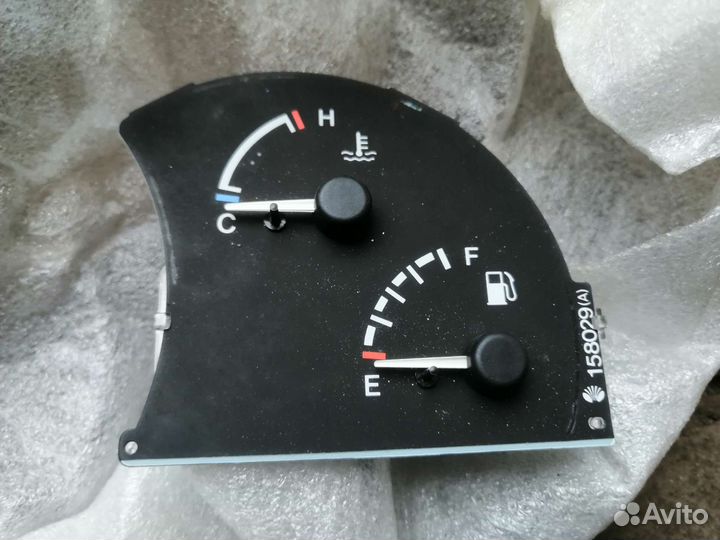 Датчик температуры и уровня топлива Део Нексия