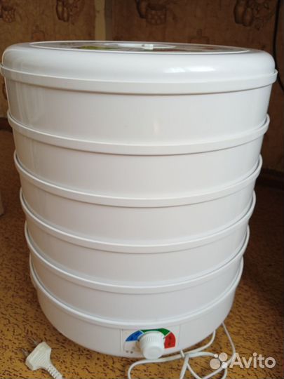 Электросушитель овощей и фруктов 