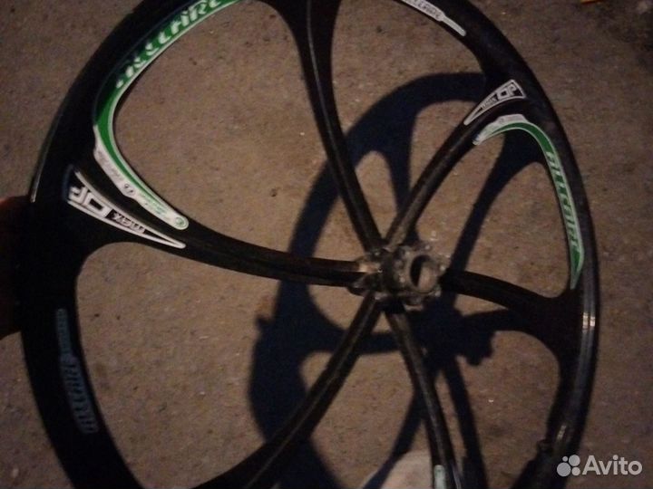 Литой диск на велосипед